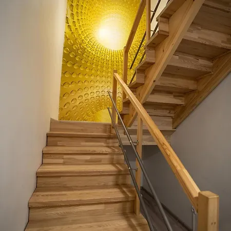 Loft *